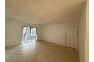 523 Trace Cir 105 Deerfield Beach, FL 33441 - MLS#A11909239