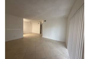 523 Trace Cir 105 Deerfield Beach, FL 33441 - MLS#A11909239