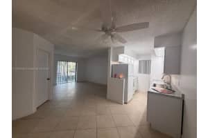 523 Trace Cir 105 Deerfield Beach, FL 33441 - MLS#A11909239