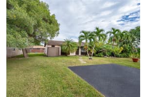 13579 Sw 49th Ter Miami, FL 33175 - MLS#A11909265