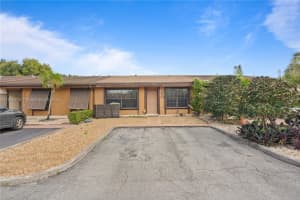 2331 Dogwood Ct 2331, Pembroke Pines