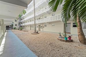 330 Se 2nd St 103g, Hallandale Beach