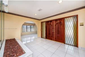 8100 Sw 34th St Miami, FL 33155 - MLS#A11909298