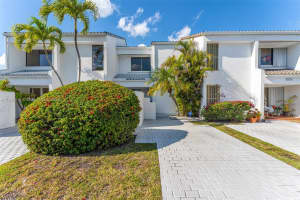 10215 Sw 89th St Miami, FL 33176 - MLS#A11909314