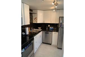 2212 NE 1st Way APT 102, Boynton Beach, FL 33435, - MLS#A11909315