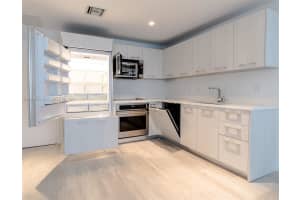 45 SW 9th St Apt 2207, Miami, FL 33130, - MLS#A11909319