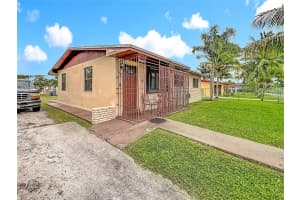 748 Nw 2nd St Florida City, FL 33034 - MLS#A11909327