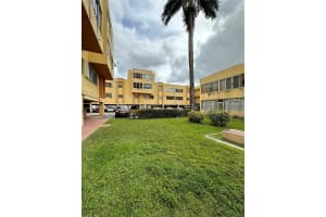 1555 W 44th Pl 234, Hialeah 1555 W 44th Pl 234, Hialeah