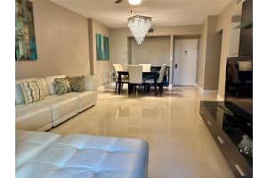 4400 Hillcrest Dr 617b Hollywood, FL 33021 - MLS#A11909406