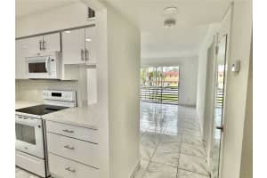 D, 20201 NE 29th Ct APT D221, Aventura, FL 33180, - MLS#A11909423