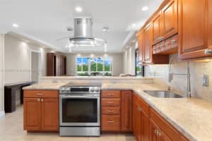 1040 Country Club Dr APT 408, Margate, FL 33063, - MLS#A11909451