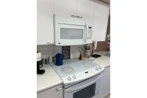 18011 Biscayne Blvd 305 Aventura, FL 33160 - MLS#A11909478