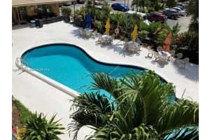 2145 Pierce St 205 Hollywood, FL 33020 - MLS#A11909480