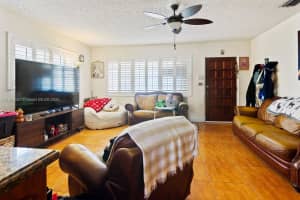 18520 Nw 42nd Pl Miami Gardens, FL 33055 - MLS#A11909482