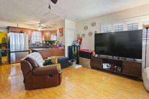 18520 Nw 42nd Pl Miami Gardens, FL 33055 - MLS#A11909482