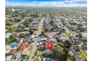 5834 Sw 4th St, Miami