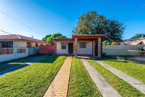 5834 Sw 4th St Miami, FL 33144 - MLS#A11909485