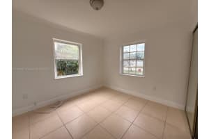 9 Miami Gardens Rd 0 West Park, FL 33023 - MLS#A11909491