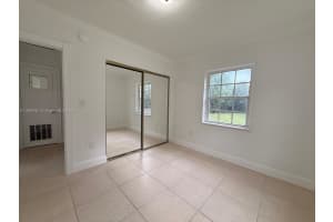 9 Miami Gardens Rd 0 West Park, FL 33023 - MLS#A11909491