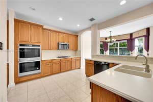 3858 W Hibiscus St Weston, FL 33332 - MLS#A11909499