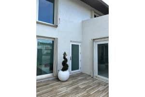 10916 Sw 70th Ter Miami, FL 33173 - MLS#A11909544