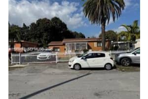 1077 Ne 157th Ter, North Miami Beach