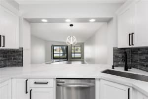 7408 Fairfax Dr 108 Tamarac, FL 33321 - MLS#A11909558