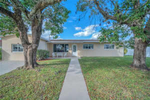 7751 Nw 6th Ct, Pembroke Pines 7751 Nw 6th Ct, Pembroke Pines