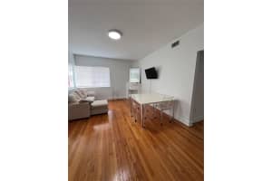 1219 Meridian Ave #8, Miami Beach, FL 33139, - MLS#A11909573