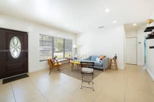 250 NE 170th St, North Miami Beach, FL 33162, - MLS#A11909575