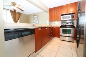 Le Laurier, 17800 N Bay Rd APT 404, Sunny Isles Beach, FL 33160, - MLS#A11909578