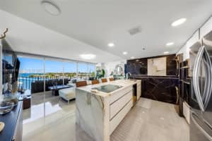 7601 E Treasure Drive 1216, North Bay Village, Fl 33141, North Bay Village