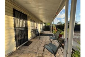 2512 Nw 13th Ave Miami, FL 33142 - MLS#A11909617