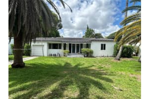 125 Nw 100th Ter, Miami Shores