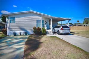 138 Lantern Ln, North Fort Myers, FL 33917, Sold 12/05/25