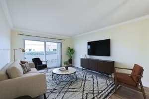 14500 SW 88th Ave APT 104, Palmetto Bay, FL 33176, - MLS#A11909669