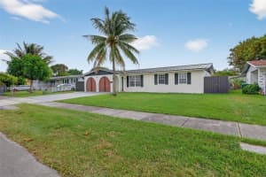11930 Sw 199th St Miami, FL 33177 - MLS#A11909704