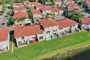 174 Riviera Cir 27-4 Weston, FL 33326 - MLS#A11909718