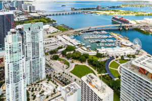 Vizcayne, 253 NE 2nd St APT 219, Miami, FL 33132, - MLS#A11909751