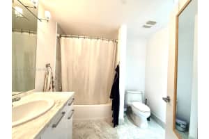 253 Ne 2nd St 219 Miami, FL 33132 - MLS#A11909751