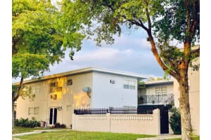 MLS# A11909763, North Miami Beach, Florida 33162