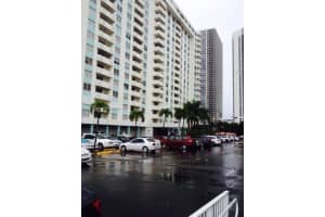 1833 S Ocean Dr 308 Hallandale Beach, FL 33009 - MLS#A11909774