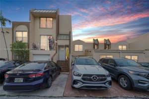 3900 W 11th Ave 55, Hialeah