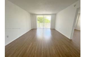 15600 Nw 7th Ave 301, Miami 15600 Nw 7th Ave 301, Miami