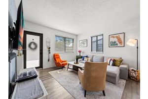 951 Ne 155th Ter North Miami Beach, FL 33162 - MLS#A11909803