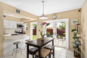 2010 Calais Dr Miami Beach, FL 33141 - MLS#A11909809