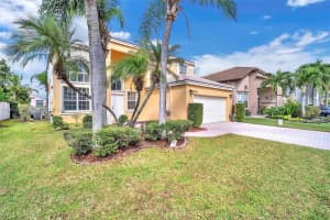 15891 Nw 15th Ct Pembroke Pines, FL 33028 Sold 01/05/26