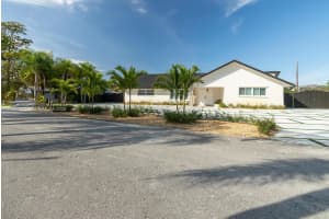 8425 SW 185th St, Cutler Bay, FL 33157, - MLS#A11909827