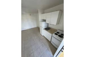 MLS# A11909840, North Miami Beach, Florida 33162