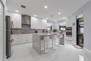 3521 W 92nd Pl Hialeah, FL 33018 - MLS#A11909855